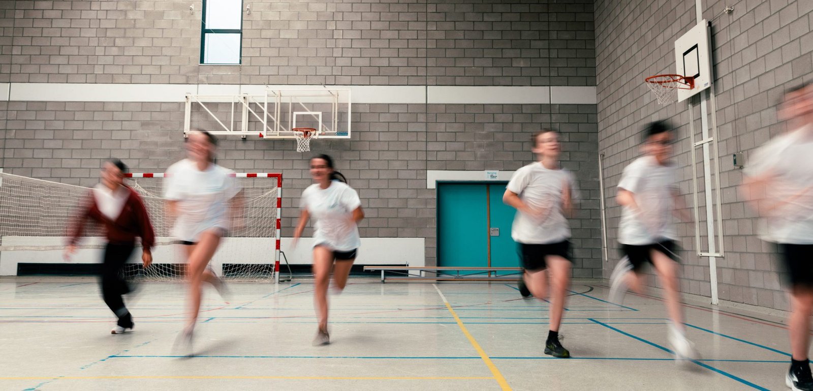 Sporthal, sport, lichamelijke opvoeding — Sint-Maarten Middenschool